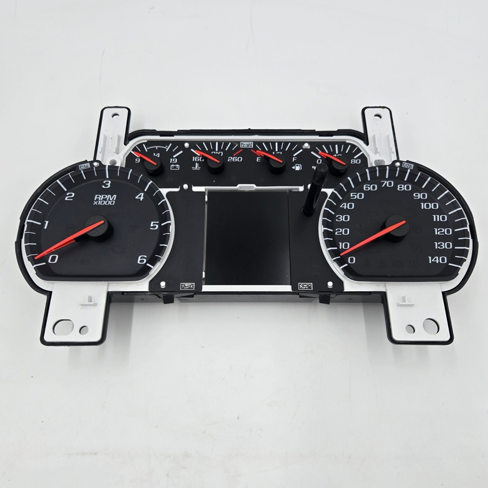 18–19 Chevy Silverado Sierra Speedometer Instrument Cluster OEM 84390798 NO LENS